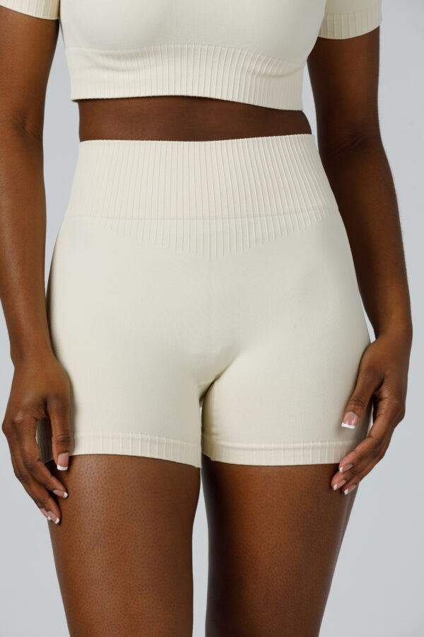 4c. Thick Knitted Exercise Shorts with fitted Leg - Image 7