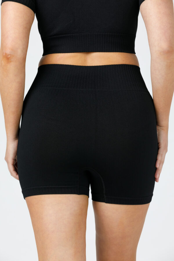 4c. Thick Knitted Exercise Shorts with fitted Leg - Image 4